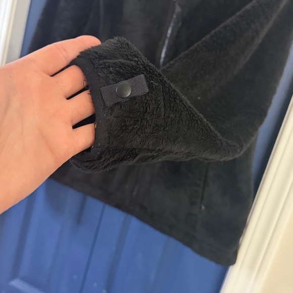 The North Face Women's Black Osito Jacket Size Medium - Picture 5 of 7